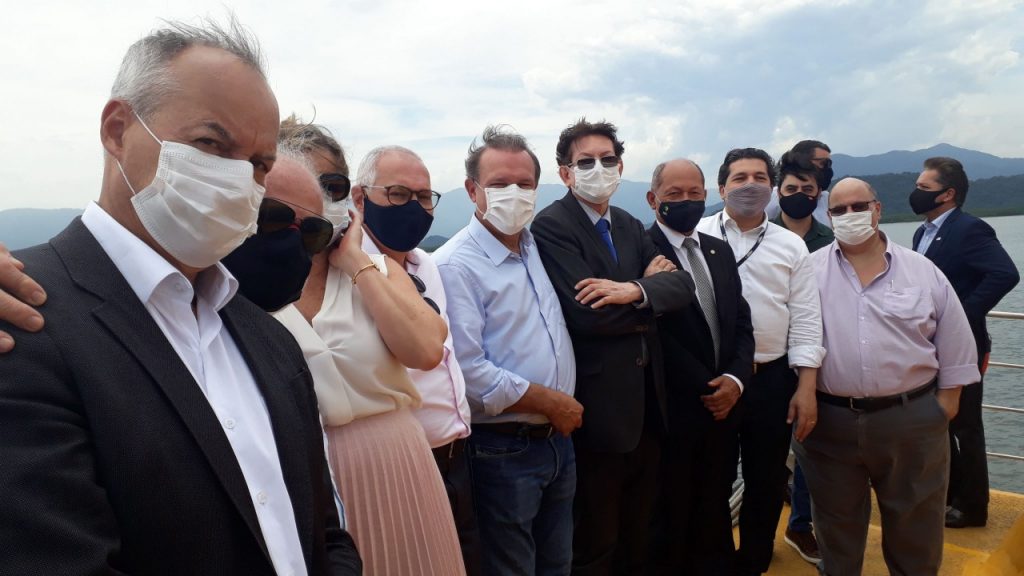 Leia mais sobre o artigo FENOP participa de visita técnica ao Porto de Santos