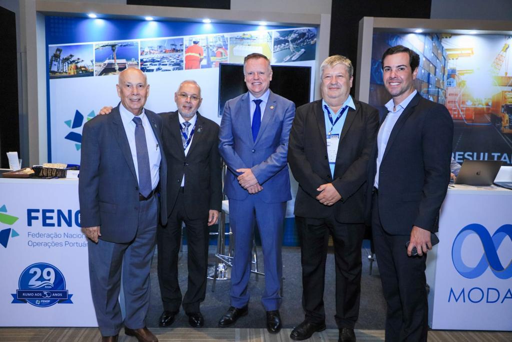 Leia mais sobre o artigo Brasil Export 2023 finaliza com muito conteúdo portuário