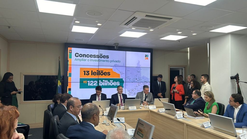 Leia mais sobre o artigo Plano Safra prevê investimento de R$ 4,7 bilhões em corredores logísticos