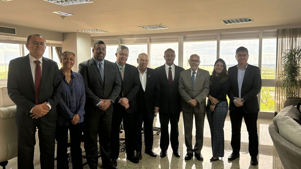 Leia mais sobre o artigo CNT e FENOP se reúnem nesta quarta-feira