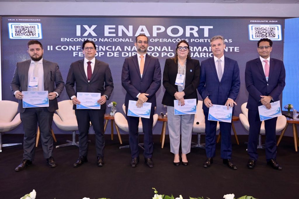 Leia mais sobre o artigo Primeiro Painel da IX ENAPORT avalia a segurança jurídica dos negócios portuários