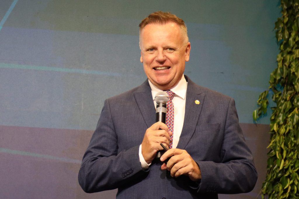 Leia mais sobre o artigo Ministro do TST Breno Medeiros traz intra e interjonada no setor portuário ao III PORTJUR